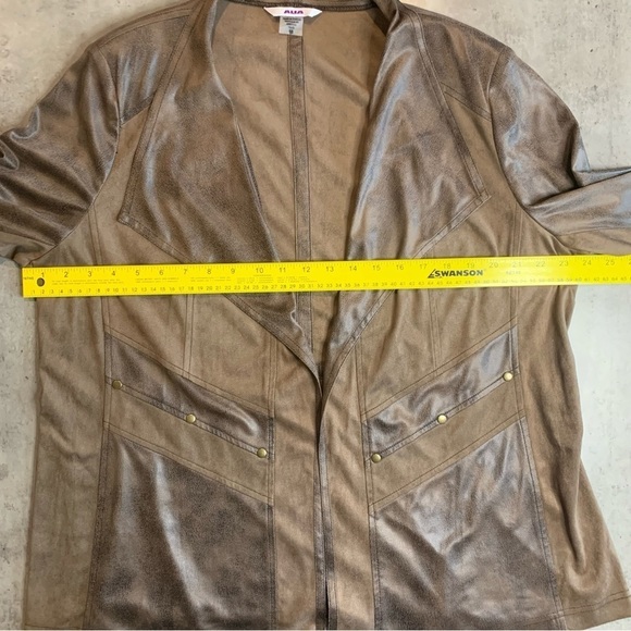 Alia Two Tone Faux Suede Open Blazer with Shoulder Pads, Size 18 - Picture 4 of 6